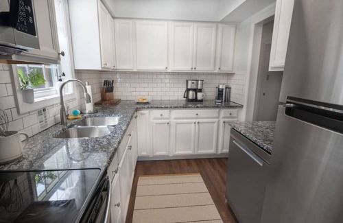 Stanley Cabaña | Charming 3br cottage+views+firepit+remote work