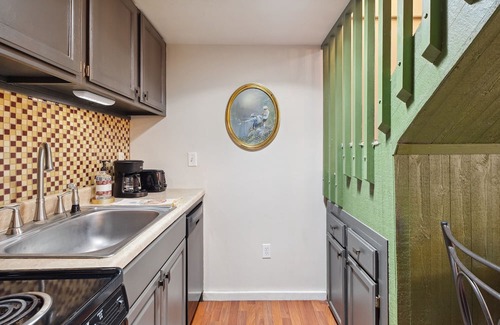 Bellaire Condominio | Schuss Mountain Ski/Golf Condo - On the resort!