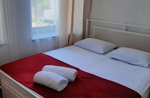 Erebuni Cama Y Desayuno | Hotel erebuni plaza