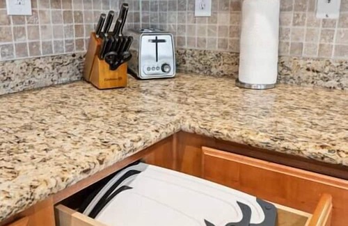 Norterra Casa | Extended Stays | Priv Oasis in Phoenix w/ Pool | 30+ Days