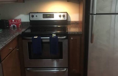 Niskayuna Apartamento | 2 bedroom suite with free parking