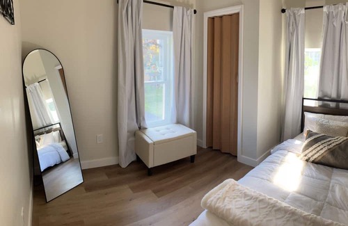 Lawrenceville Cabaña | Cozy Suite near Princeton