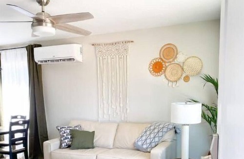 Hurricane Apartamento | Lazy B Bungalow of Zion East+West