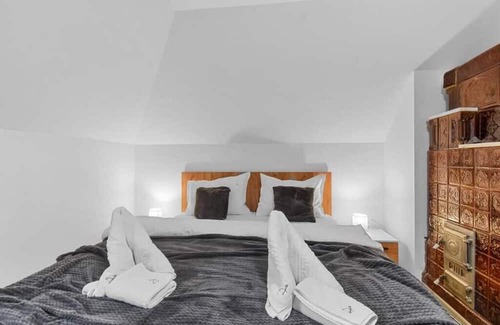 Sinaia Apartamento | Hytta Apartment in Sinaia with Garden