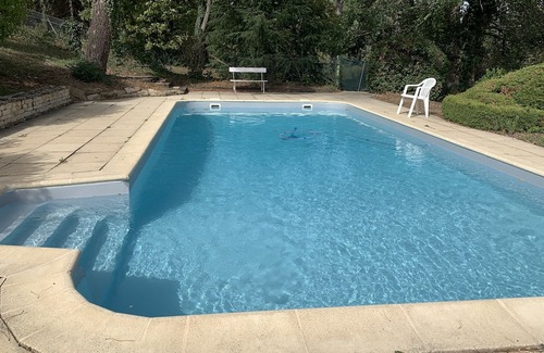 Taluyers Casa | Grande Maison Familiale 18kms de Lyon ,cheminée ,piscine Grand Parc