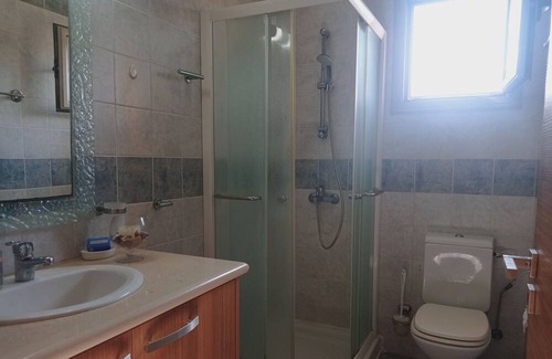 Latchi Apartamento | Captain's view is your new serene spot with unlimited bay and mountains view
