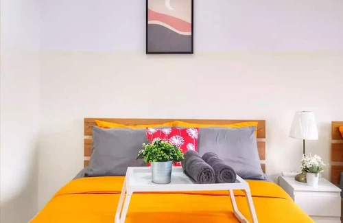 Puchong Apartamento | Sunset view Apt perfect for Biz/Family @ SetiaWalkn