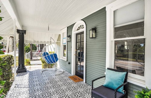 North Hyde Park Casa | Charming centrally located 3bed 2bath