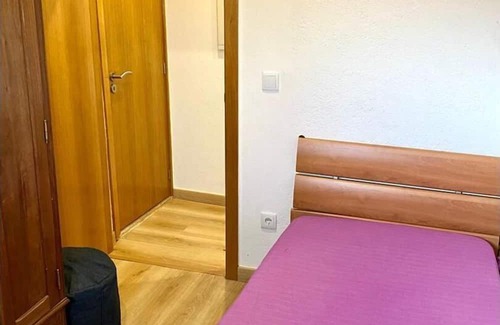 Chaves Casa | Cozy 3-BR Getaway, Lama de Arcos by LovelyStay