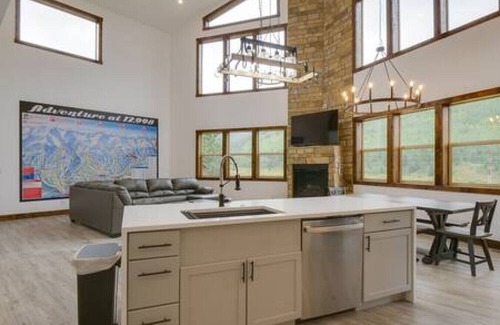 Blue River Casa | Amazing views Twin peaks South Duplex