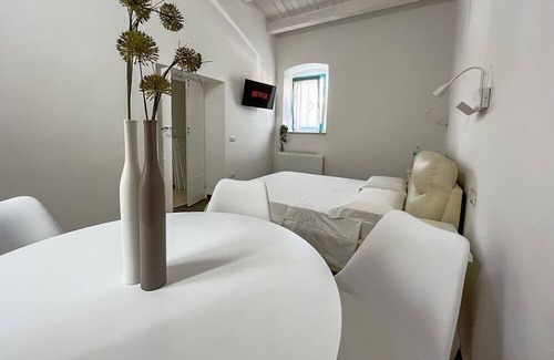 Cabras Cama Y Desayuno | B&B Dimora Orrù