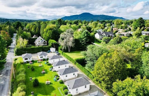 Magog Casa | The Lighthouse - Access to the Lake