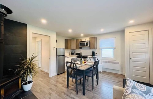 Magog Casa | The Lighthouse - Access to the Lake