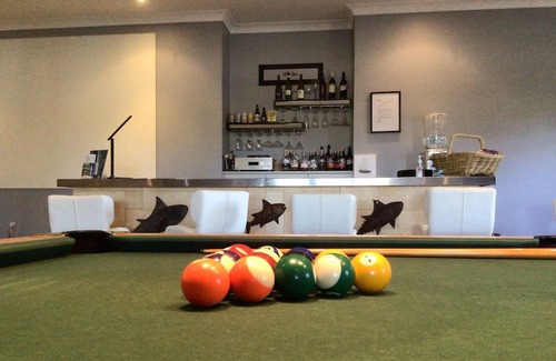 Carabooda Cama Y Desayuno | JimmyRum B&B is perfect for families, couples, singles and Rum enthusiasts'