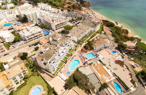 Olhos D'Agua Apartamento | Incredible ApartHotel Studio