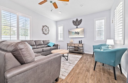 Palm Harbor Casa | Family Fun House w/Heated Pool, Ping Pong, Foosball, Video Game Room near Downtown Palm Harbor!