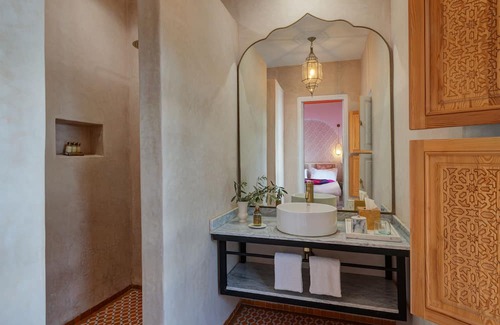 Bab Doukkala Casa | Riad Botanica