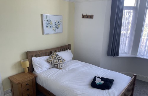 Redcar Casa | The Beach Side