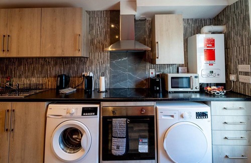 Roath Apartamento | Cardiff Getaway - City Center - Free Parking