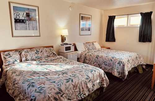 Dayton Hotel | Blue Mountain Motel