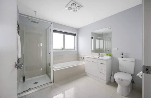 Geilston Bay Casa | Geilston Bay Hideaway-3 brm,2 bath ,7km to CBD