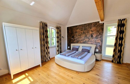 Ulmen Apartamento | 5 Sterne - Waldchalet am Elzbach - Waldtraum