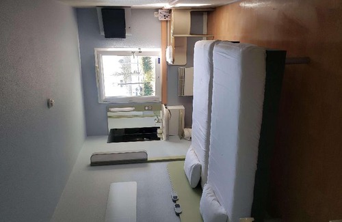 Dommartin-les-Cuiseaux Hotel | ibis budget Dommartin-lès-Cuiseaux