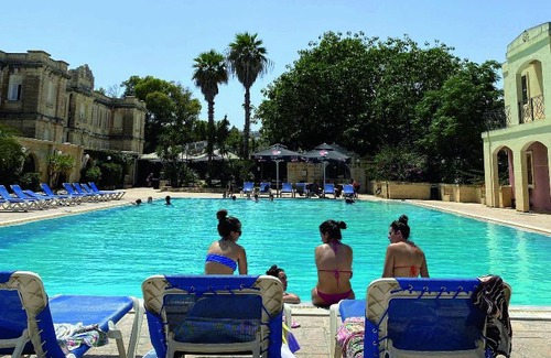 St. Andrew's Cabaña | Sprachcaffe International - Hostel