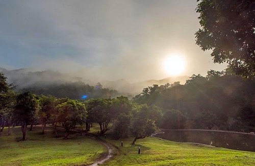 Mae Wang Complejo | Tawan Riverside