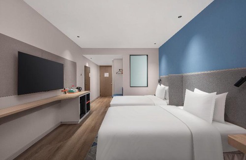 Linhai Hotel | Holiday Inn Express Taizhou Toumen Port By IHG