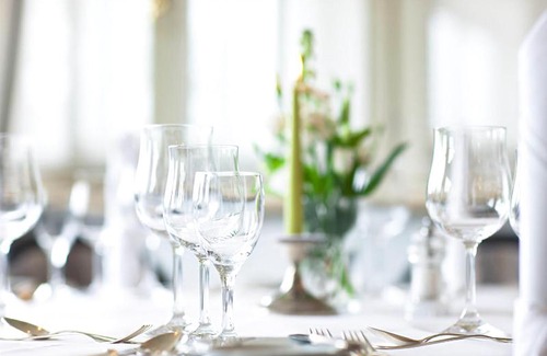 Weissensberg Hotel | Golfhotel Bodensee by Michael Ritter