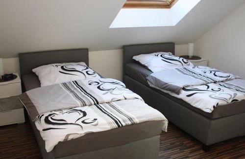 Mandelbachtal Apartamento | Ferienwohnung Kempf Mandelbachtal