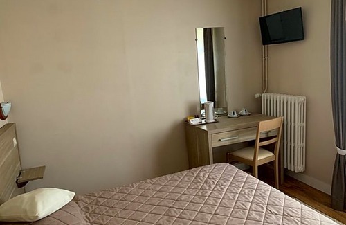 Villers-Bocage Hotel | Au Vieux Puits