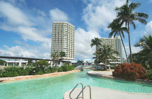 Tamuning Complejo | Onward Beach Resort