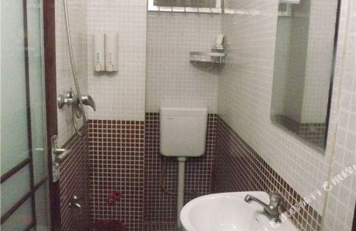 Haicheng District Hotel | Renhe Hostel