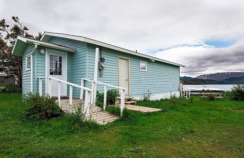 Norris Point Cama Y Desayuno | Out East B&B - Norris Point