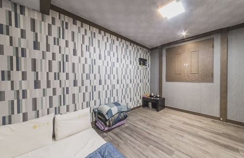 Wonju Hotel | Wonju Khan