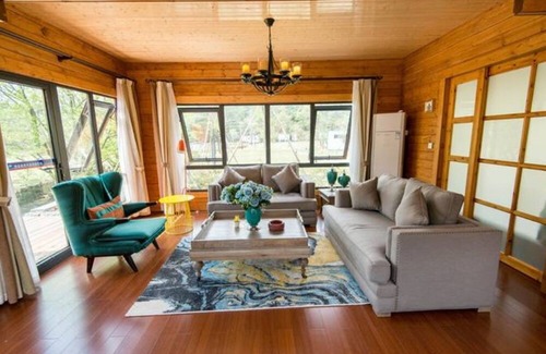 Fenghua Hotel | Xufuyan Aolantu RV Resort Camp (Fenghua Xikou Branch)