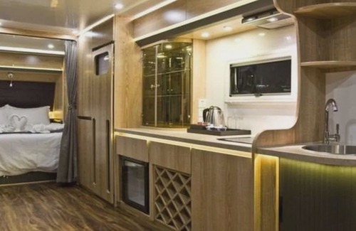 Fenghua Hotel | Xufuyan Aolantu RV Resort Camp (Fenghua Xikou Branch)