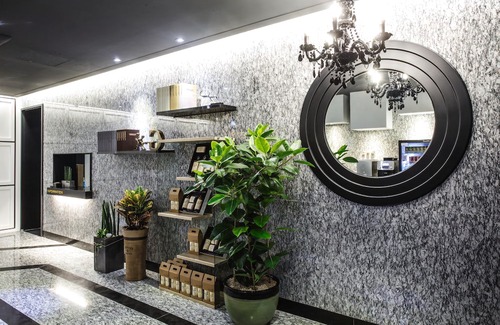 Yonggon Hotel | Iksan Mari