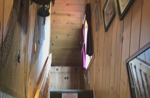 Cusick Cabina | The Hidden Moose Lodge