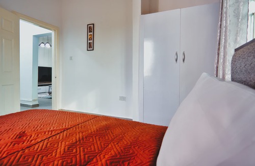 Oyarifa Apartamento | Lovely 2-bed Apartment in a gated community in Accra.
