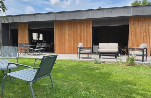 Saint-Germain-au-Mont-d'Or Cabina | Gite Loft 70m2 Atypique 2/4 persons near Lyon. Entire dwelling