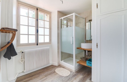 Petit Moisenay Casa | Capucine Suite - Domaine des Trois Châteaux