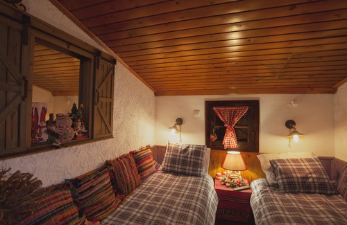 Eptalofos Chalet De Esquí | Dandy Villas Agoriani - Chalet Iris- Fireplace - Up to 6