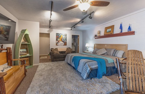 Summersville Apartamento | Sunset Suite at Lake Sometimes!