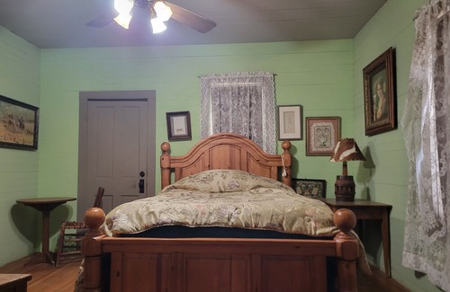 New Ulm Casa | Entire home in Austin County