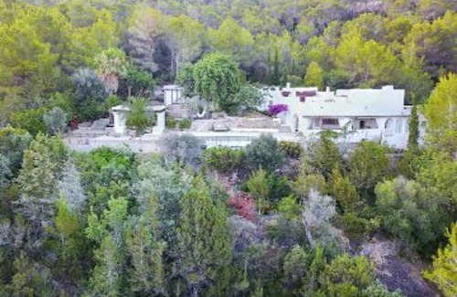 Portinatx Villa | LOOK NO FURTHER! Gorgeous old finca with sea view!