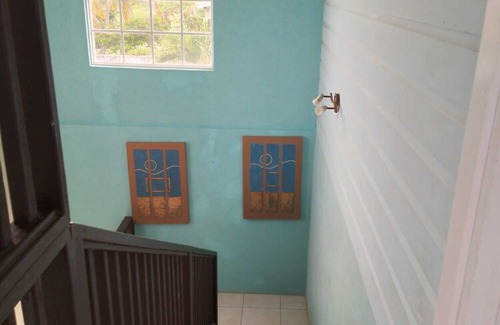 Fortescue Apartamento | 1 bdrm apartment with atlantic ocean views, beach 4mins