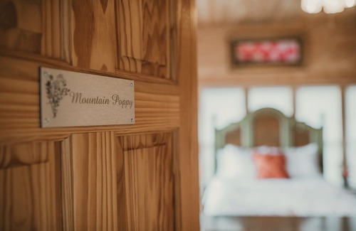 Dubois Casa | The Lodge at Arcady Ridge Ranch, Sleep 6-14, Mountain Views, NEW SAUNA!